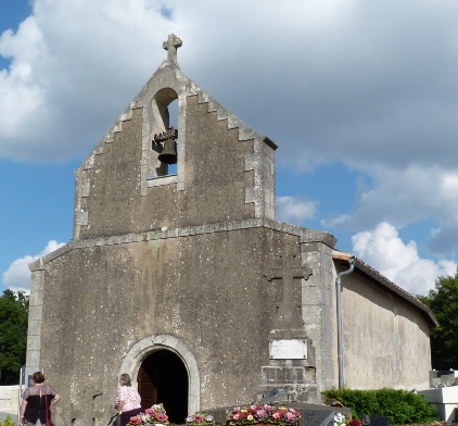 Chardes-église Saint-Pierre